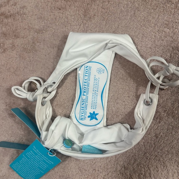 bikini string bottom, white US size 4 by Melissa Odabash - Picture 9 of 12